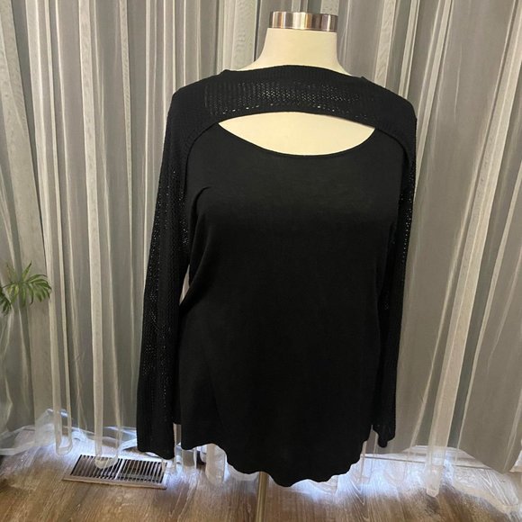 NWT Torrid Mixed Stitch Peekaboo Neck Sweater size 4 - Picture 5 of 8